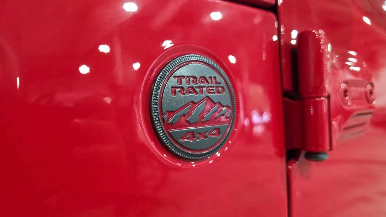 2021 Jeep Wrangler Unlimited Rubicon photo 14