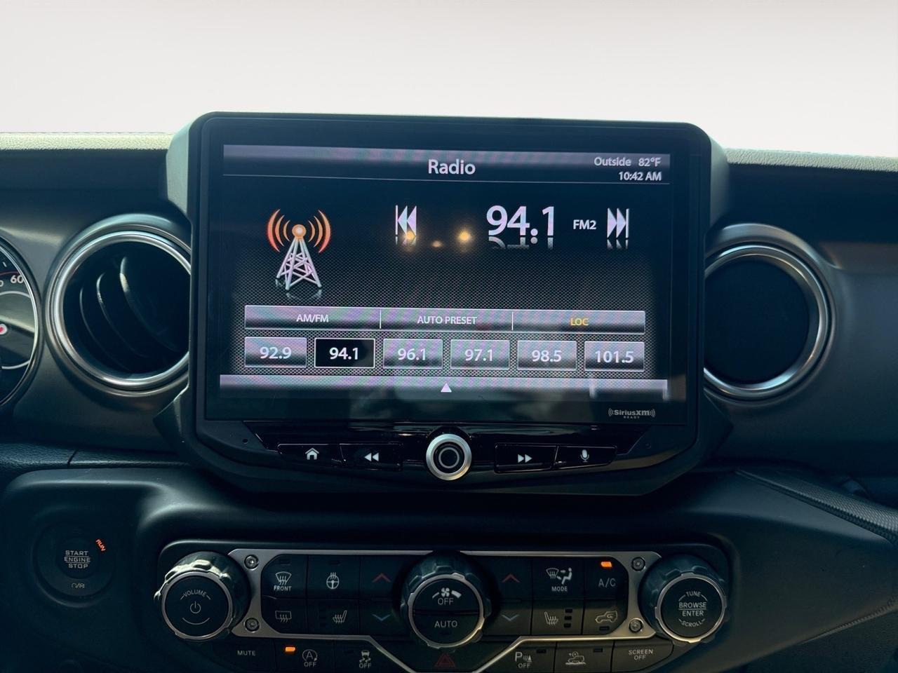2021 Jeep Wrangler Unlimited Rubicon, POWER TOP QUARTER WINDOW STORAGE BAG, REMOVABLE REAR QUARTER WINDOWS, REAR PARK ASSIST, GPS NAVIGATION, HEATED FRONT SEATS, APPLE CARPLAY/ ANDROID AUTO, THIS WONT LAST LONG COME AND SEE IT TODAY! Norfolk VA