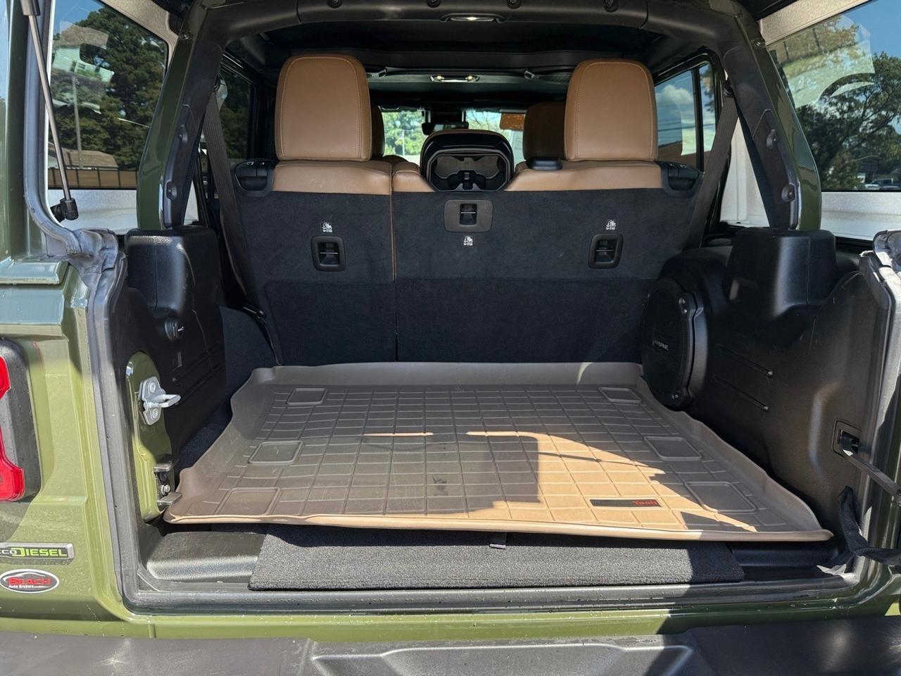 2021 Jeep Wrangler Unlimited Rubicon, POWER TOP QUARTER WINDOW STORAGE BAG, REMOVABLE REAR QUARTER WINDOWS, REAR PARK ASSIST, GPS NAVIGATION, HEATED FRONT SEATS, APPLE CARPLAY/ ANDROID AUTO, THIS WONT LAST LONG COME AND SEE IT TODAY! Norfolk VA