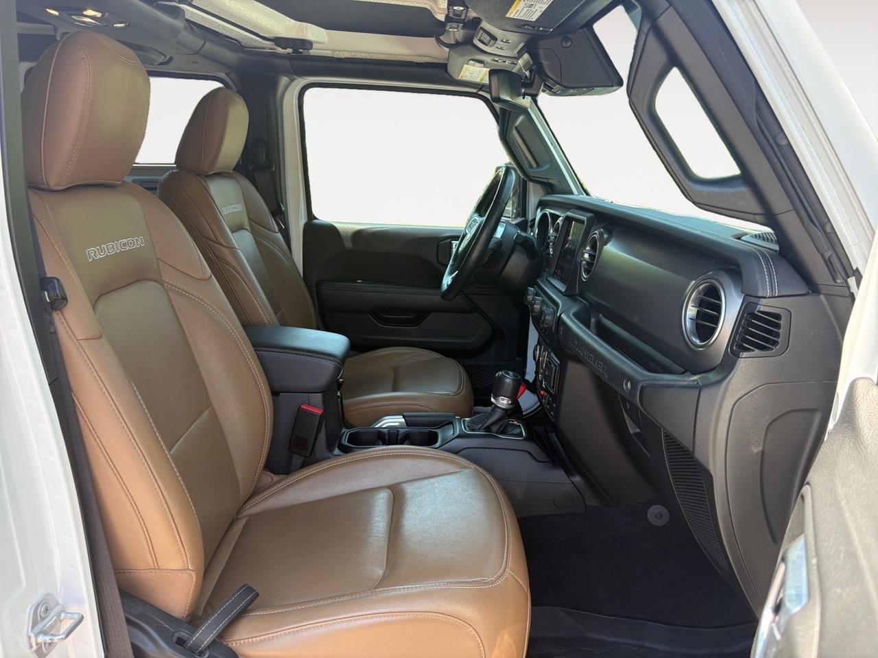 2021 Jeep Wrangler Unlimited Rubicon, RUNNING BOARDS, FENDER FLARES, FRONT TOW HOOKS, HARD TOP, KEYLESS START, APPLE CARPLAY/ANDROID AUTO, HEATED STEERING WHEEL & SEATS, BACKUP CAMERA WITH PARKING SENSORS, BLIND SPOT ALERT, FORWARD COLLISION WARNING, LANE KEEP ASSIST, Virginia Beach VA