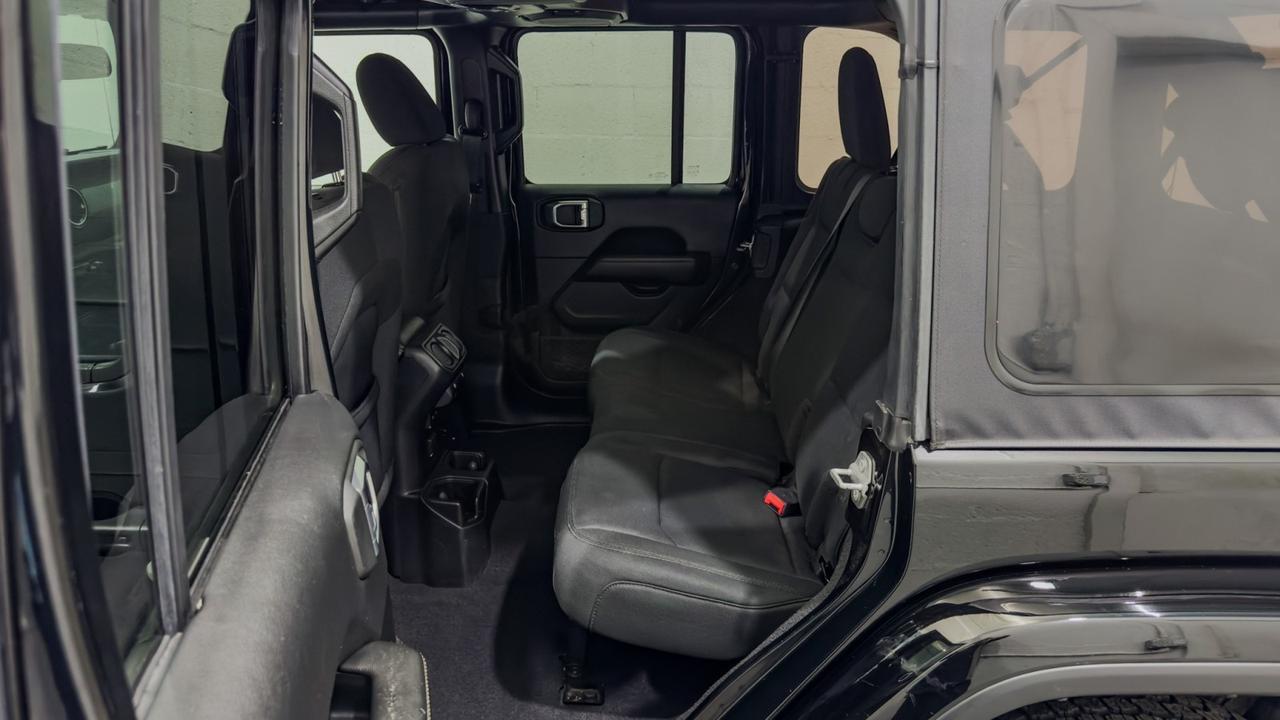 2021 Jeep Wrangler Unlimited Sahara 4X4 Tallmadge OH