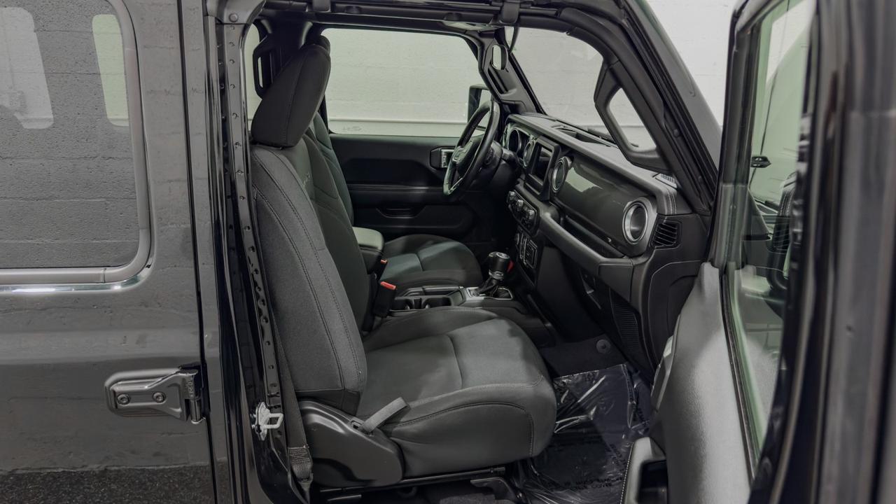 2021 Jeep Wrangler Unlimited Sahara 4X4 Tallmadge OH