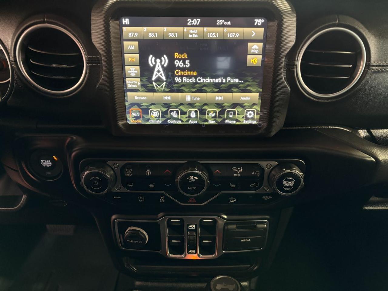 2021 Jeep Wrangler Unlimited Sahara 4x4 Franklin OH