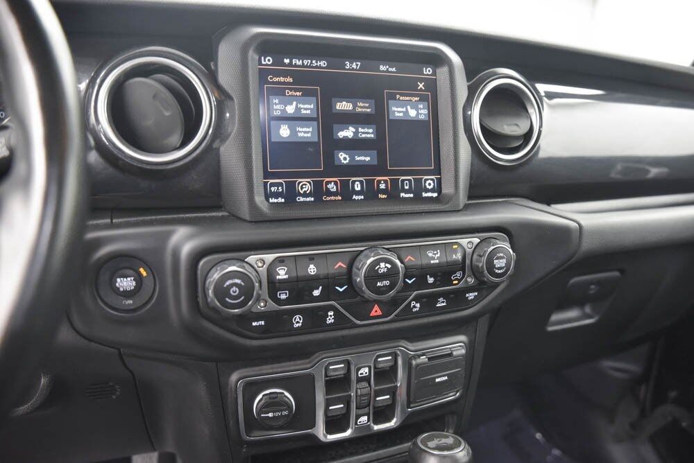 2021 Jeep Wrangler Unlimited Sahara Altitude Akron OH