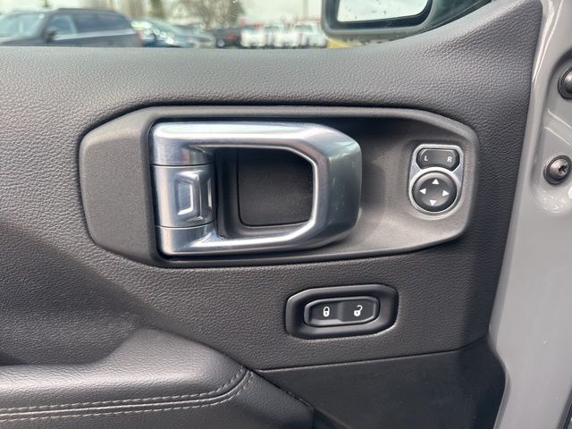 2021 Jeep Wrangler Unlimited Sahara Altitude Random Lake WI