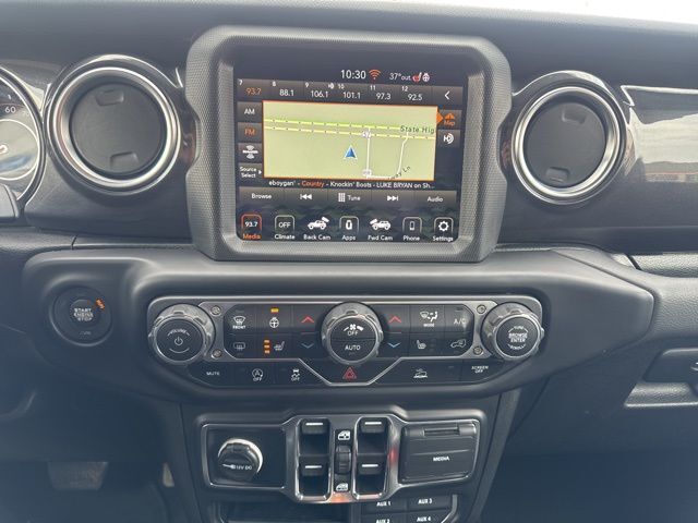 2021 Jeep Wrangler Unlimited Sahara Altitude Random Lake WI