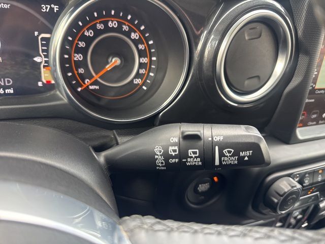 2021 Jeep Wrangler Unlimited Sahara Altitude Random Lake WI