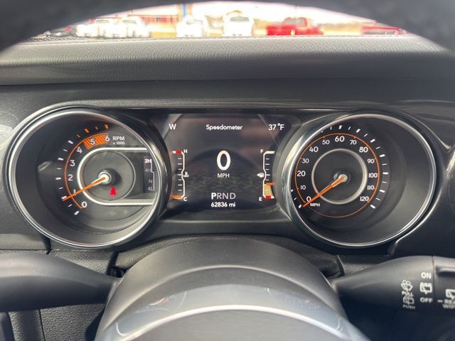 2021 Jeep Wrangler Unlimited Sahara Altitude Random Lake WI