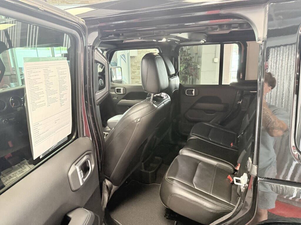 2021 Jeep Wrangler Unlimited Sahara Royal Oak MI