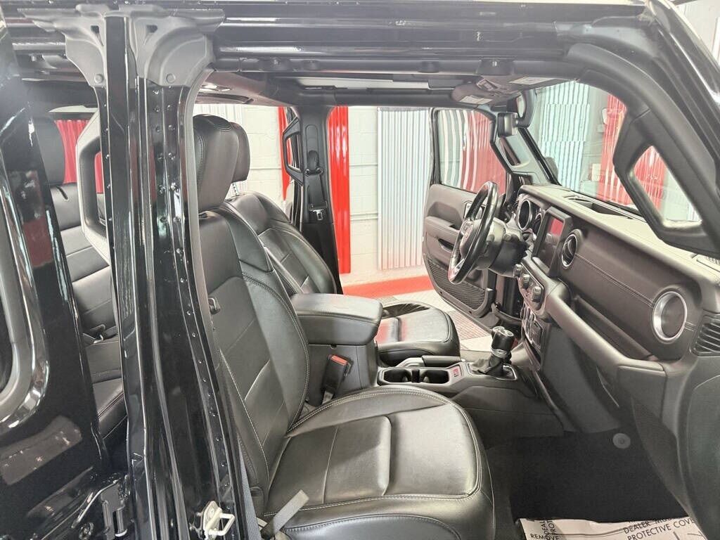 2021 Jeep Wrangler Unlimited Sahara Royal Oak MI