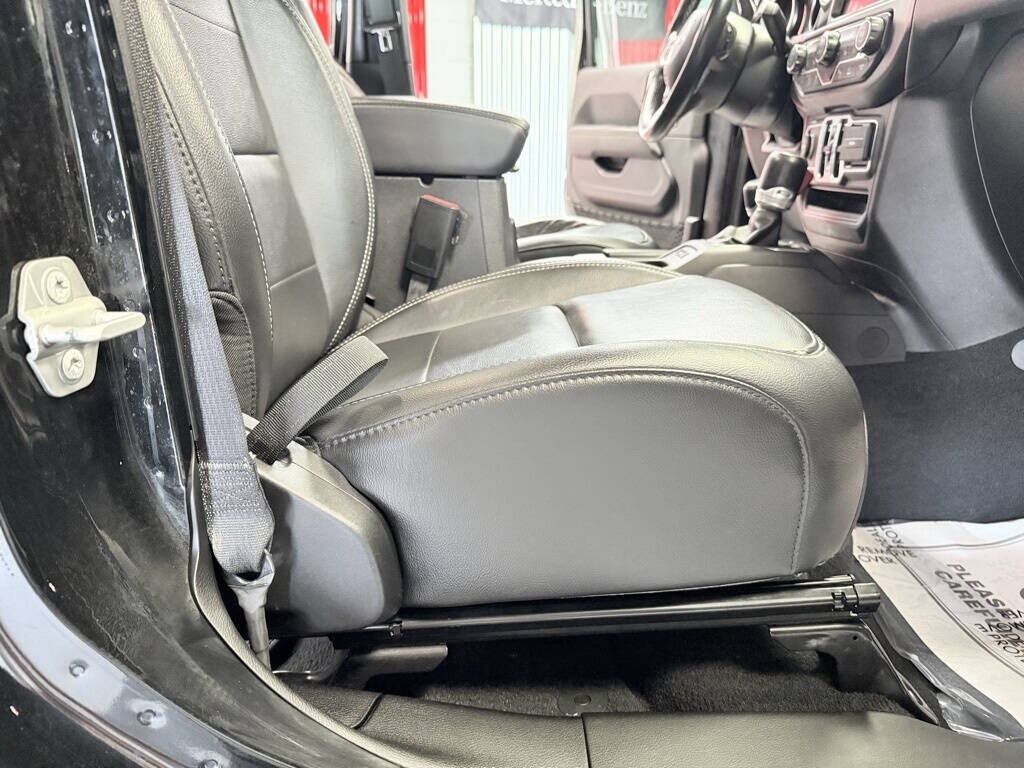 2021 Jeep Wrangler Unlimited Sahara Royal Oak MI