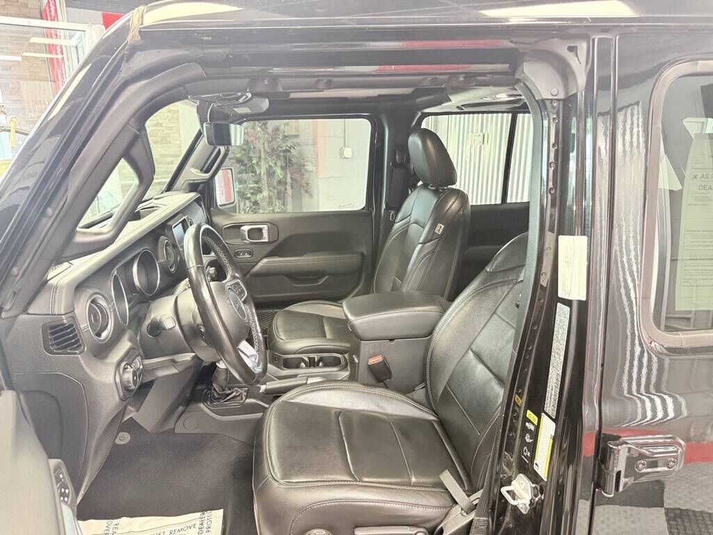 2021 Jeep Wrangler Unlimited Sahara Royal Oak MI