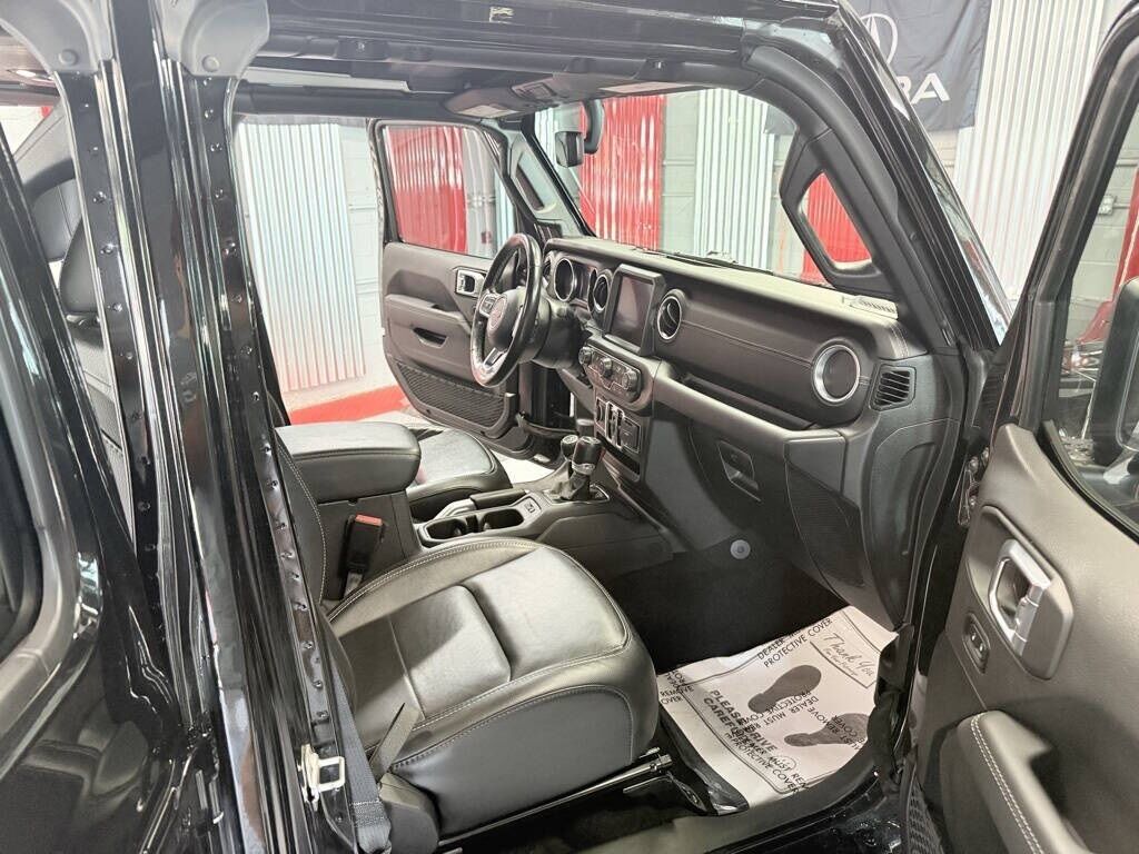 2021 Jeep Wrangler Unlimited Sahara Royal Oak MI
