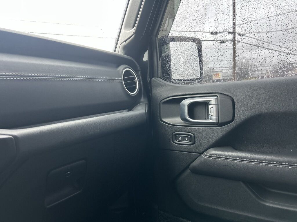 2021 Jeep Wrangler Unlimited Sahara Crestwood KY