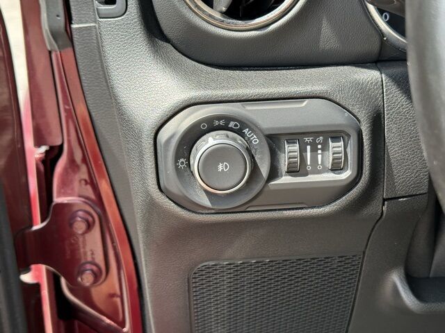 2021 Jeep Wrangler Unlimited Sahara High Altitude Crestwood KY