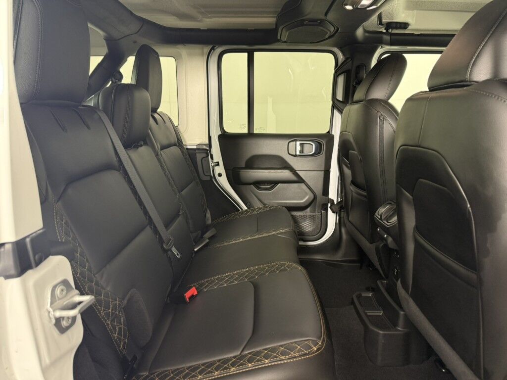 2021 Jeep Wrangler Unlimited Sahara High Altitude Maumee OH