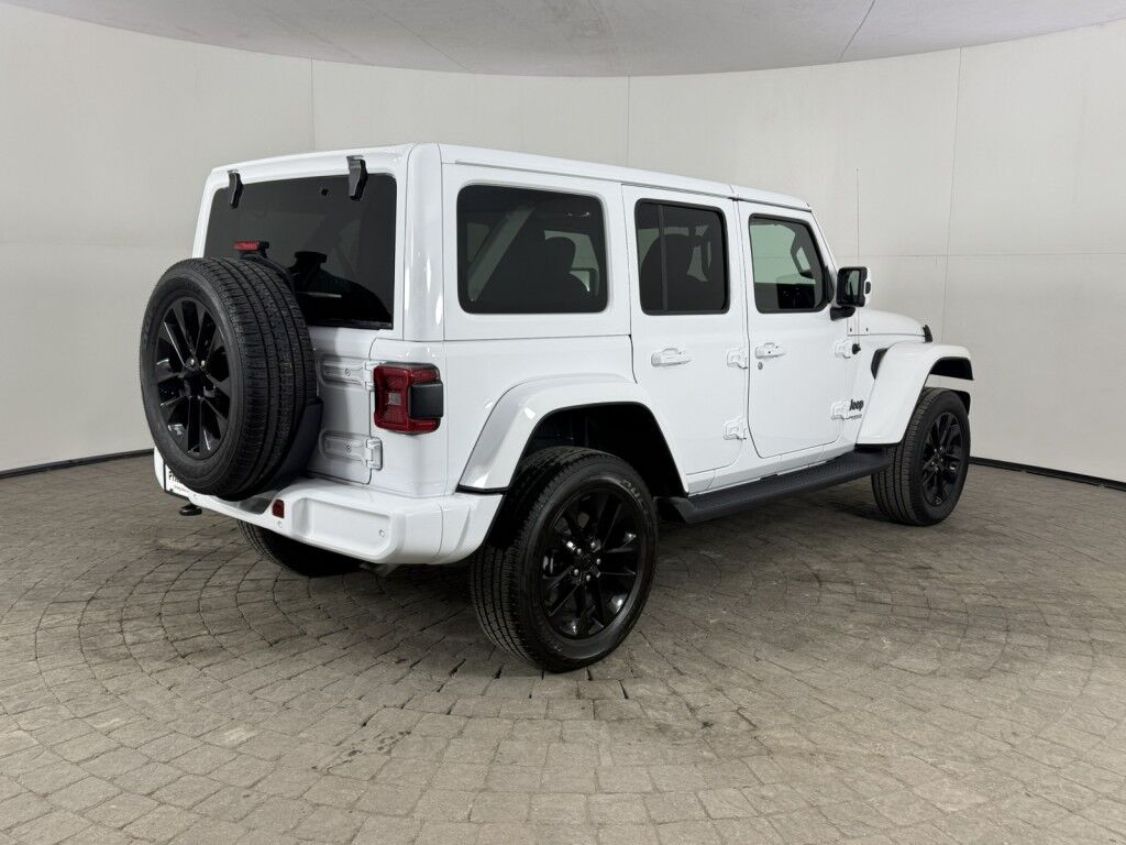 2021 Jeep Wrangler Unlimited Sahara High Altitude Maumee OH