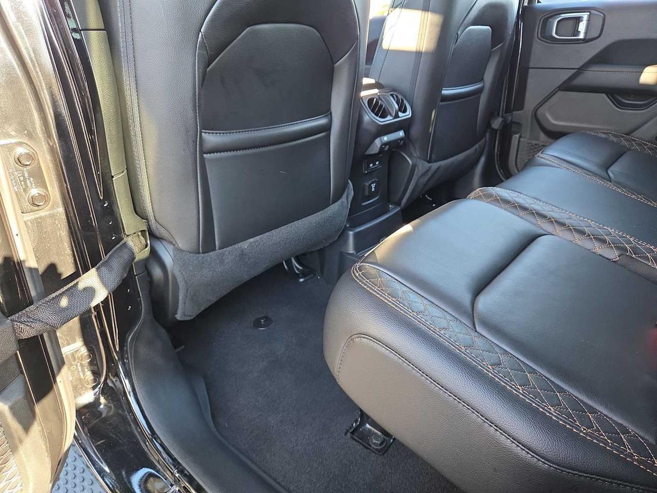 2021 Jeep Wrangler Unlimited Sahara High Altitude Irving TX