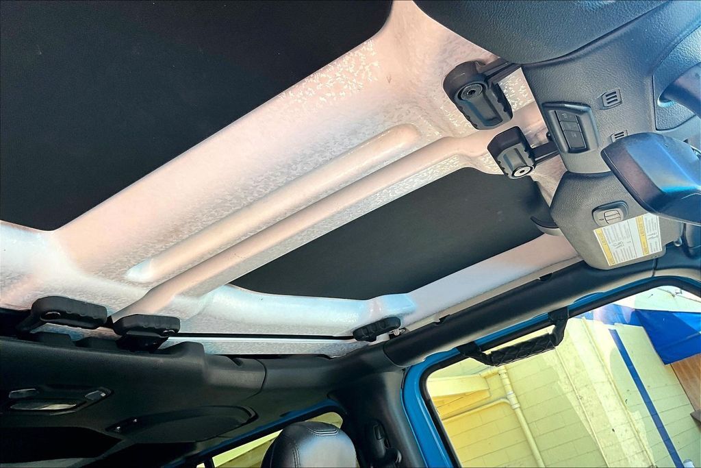 2021 Jeep Wrangler Unlimited Sahara OR