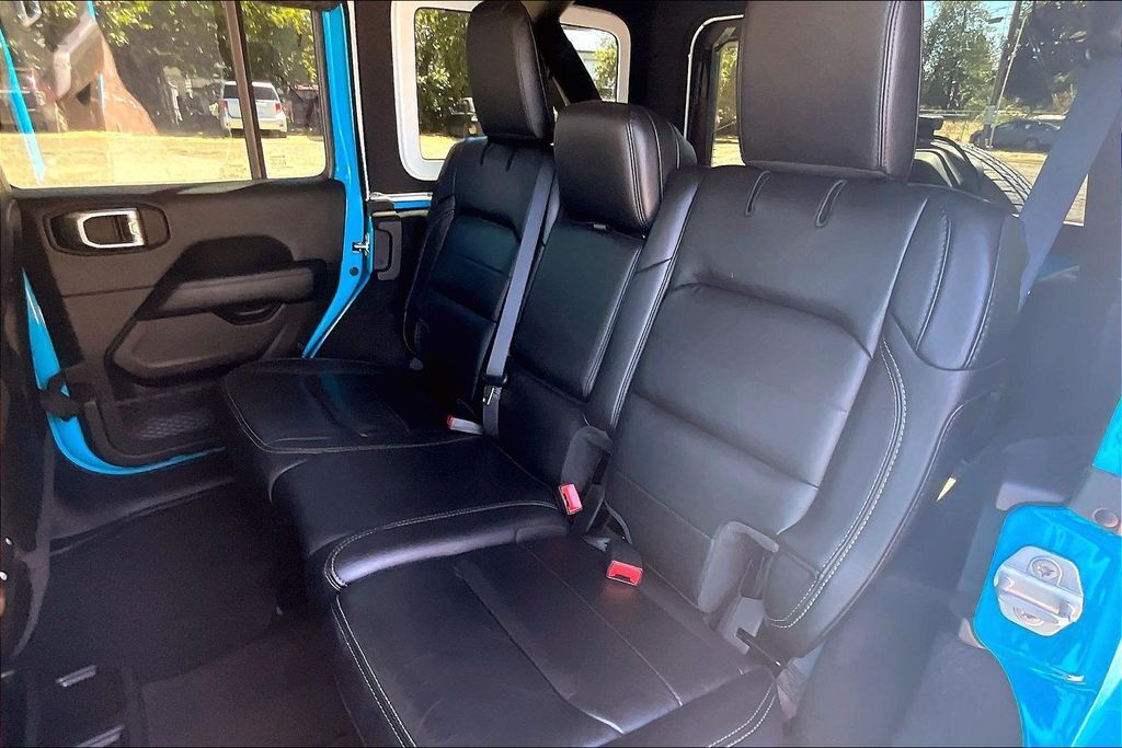 2021 Jeep Wrangler Unlimited Sahara OR