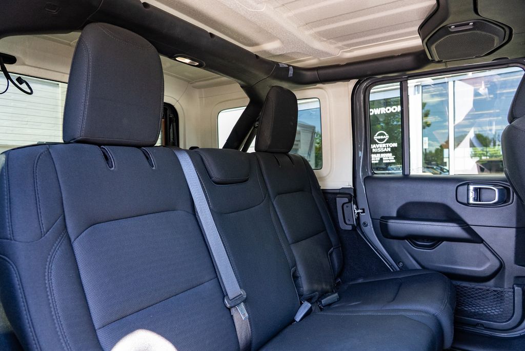 2021 Jeep Wrangler Unlimited Sahara Beaverton OR