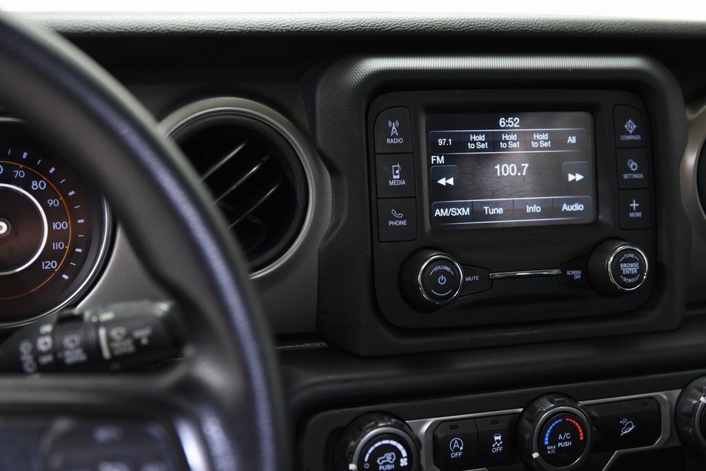 2021 Jeep Wrangler Unlimited Willys Akron