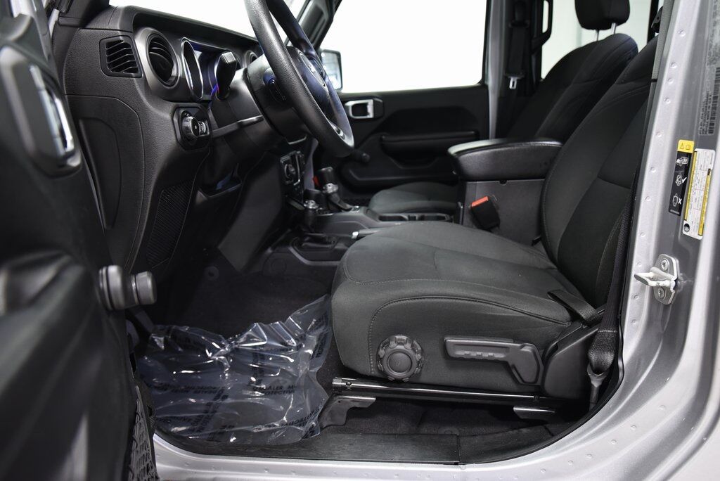 2021 Jeep Wrangler Unlimited Willys Akron