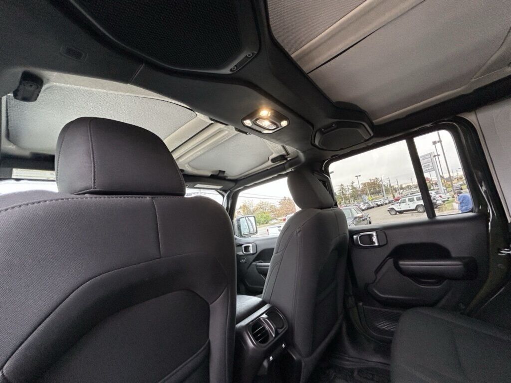 2021 Jeep Wrangler Unlimited Willys Crestwood KY