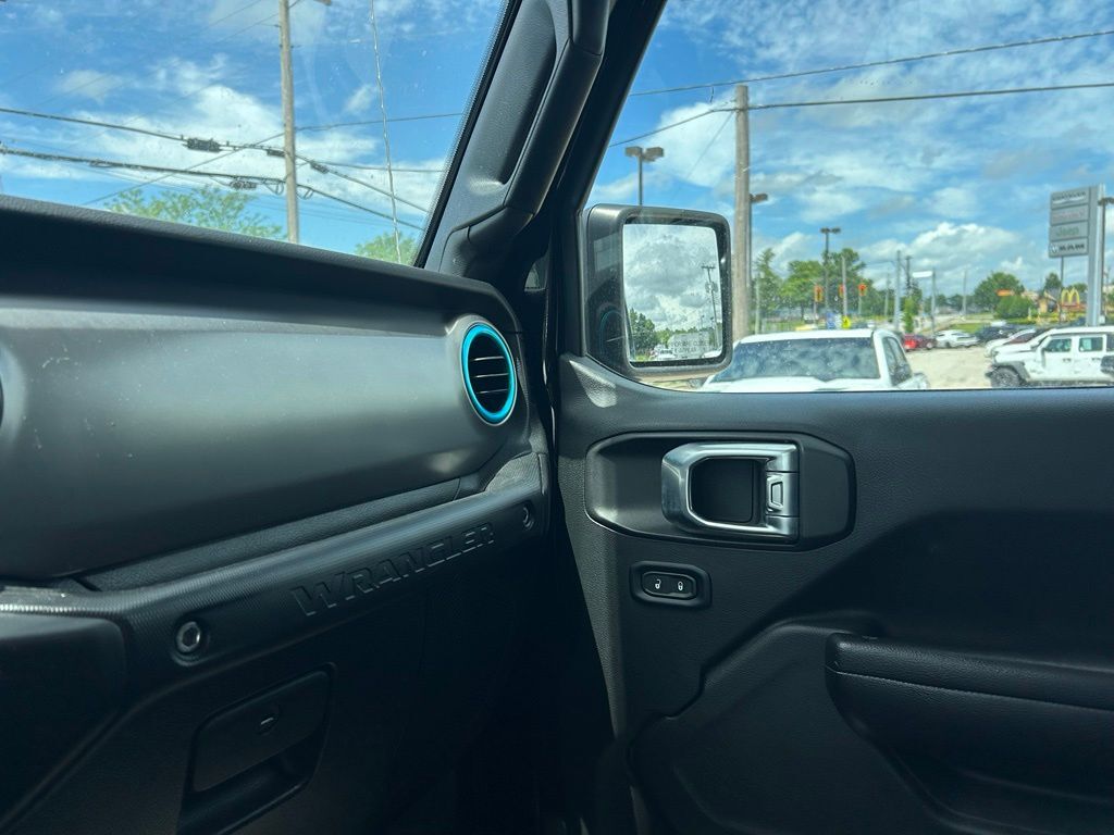2021 Jeep Wrangler Unlimited Willys Crestwood KY