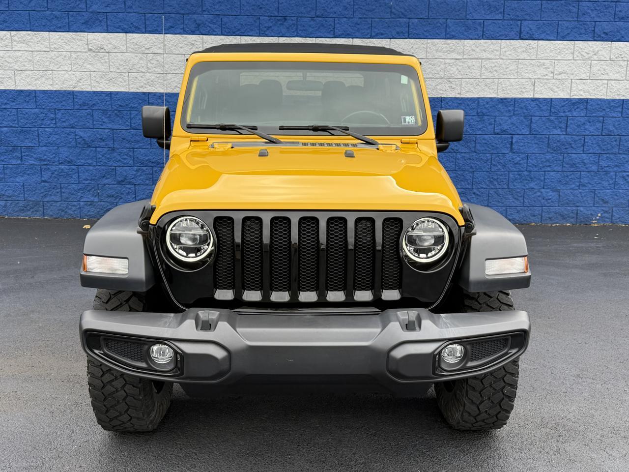 2021 Jeep Wrangler Willys photo 4