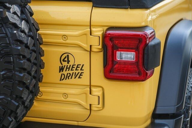 2021 Jeep Wrangler Willys Huntington Beach CA