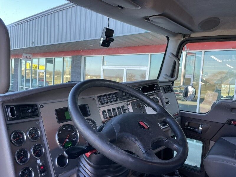 2021 KENWORTH T270 Paccar 6.7L Diesel Flatbed Collinsville OK