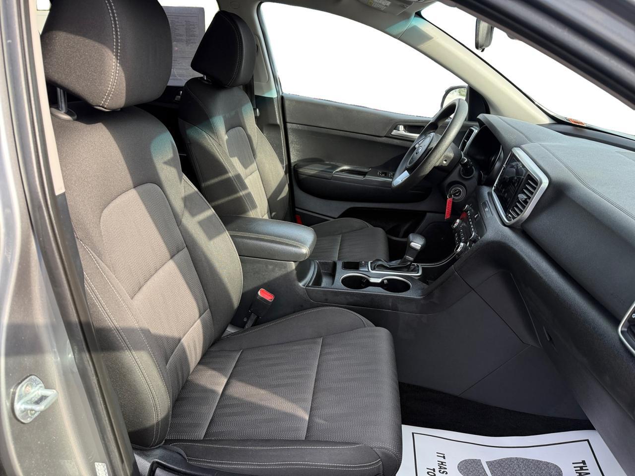 2021 KIA SPORTAGE LX LX Kansas City MO