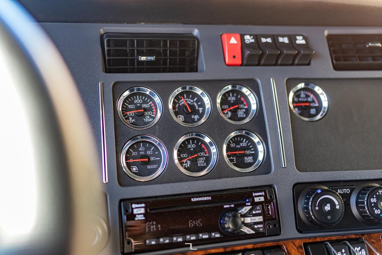 2021 Kenworth T-680 Tractor Sleeper Red Deer AB