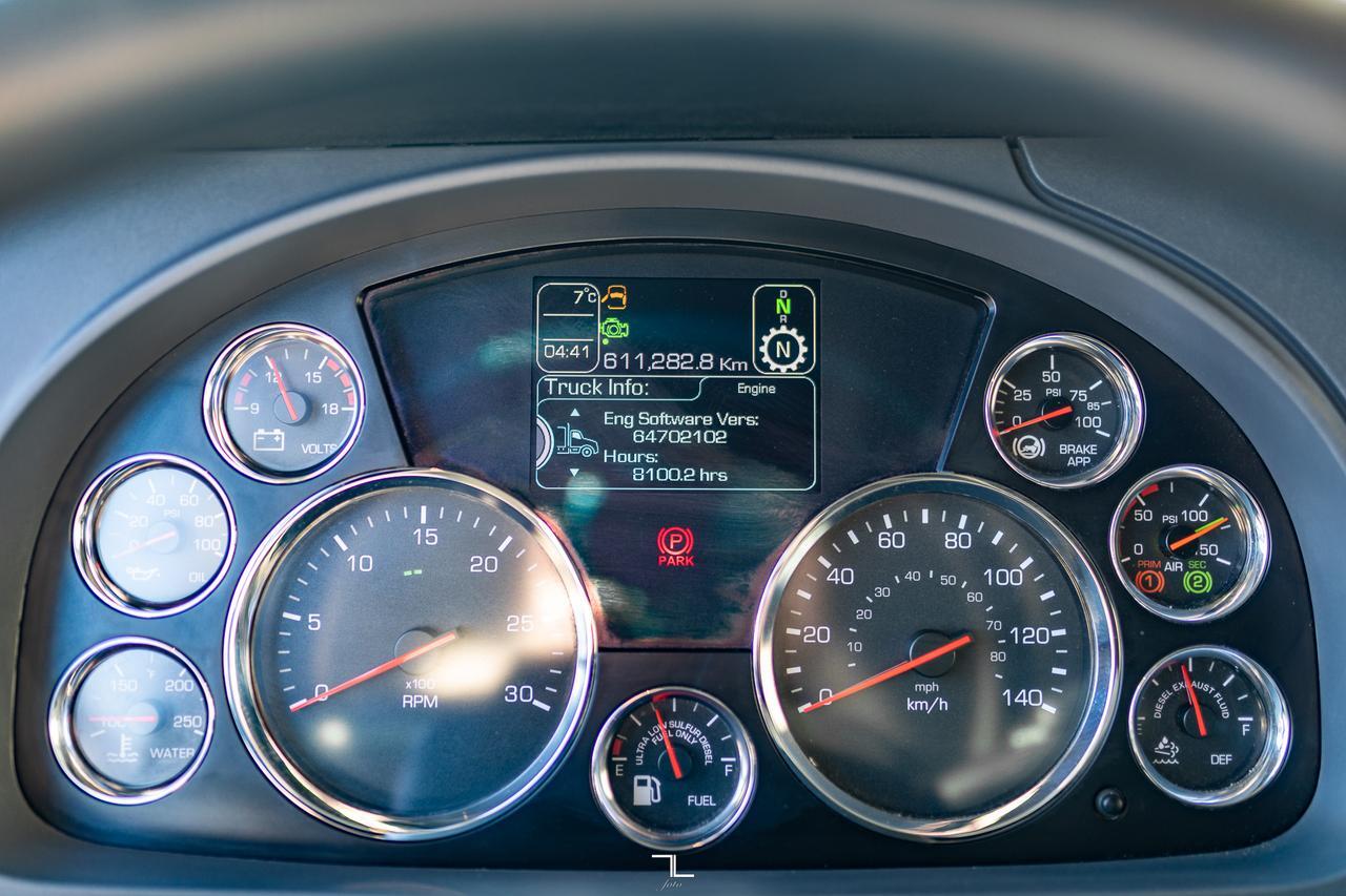 2021 Kenworth T-680 Tractor Sleeper Red Deer AB