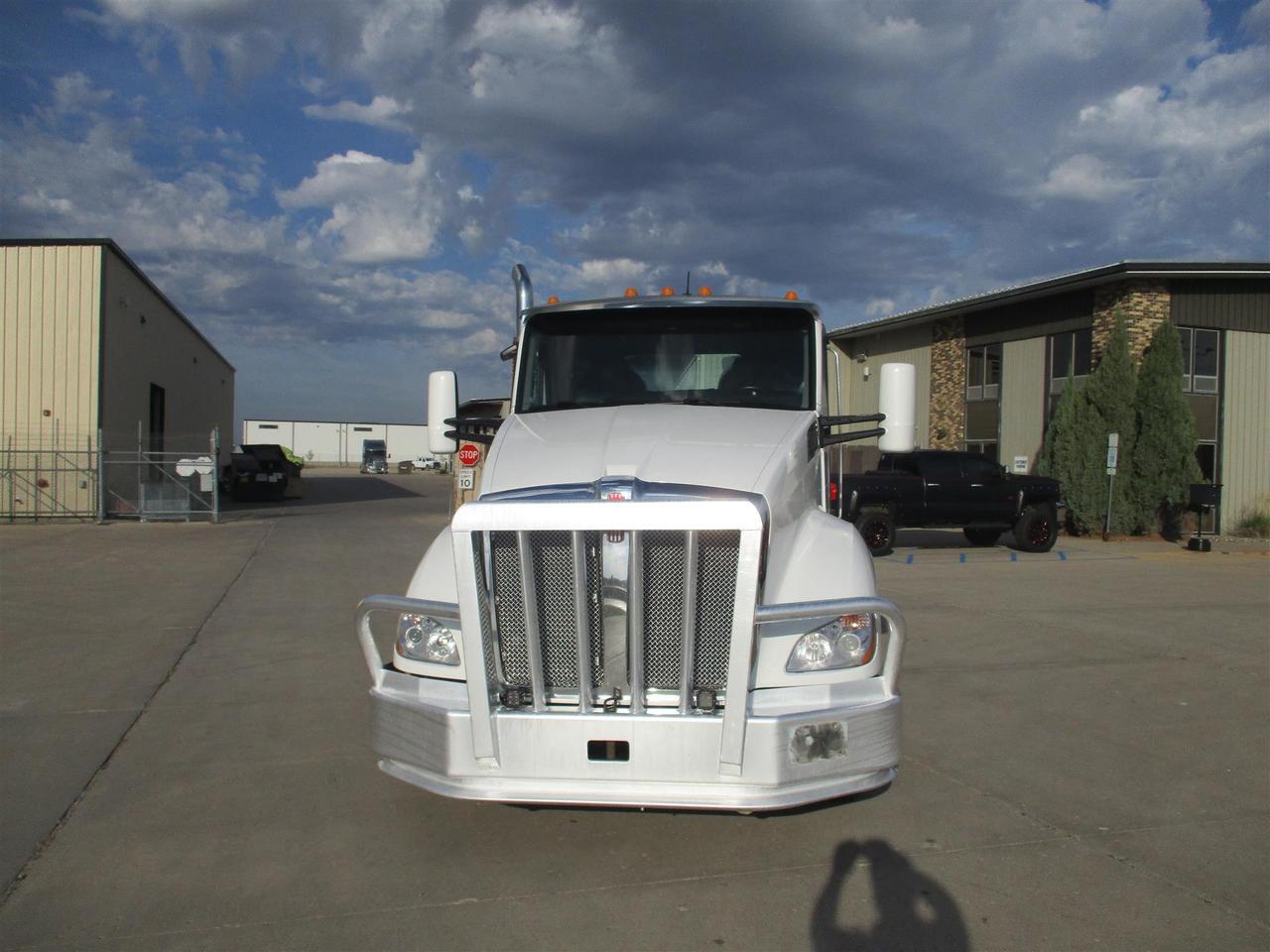 2021 Kenworth T680 Fargo ND