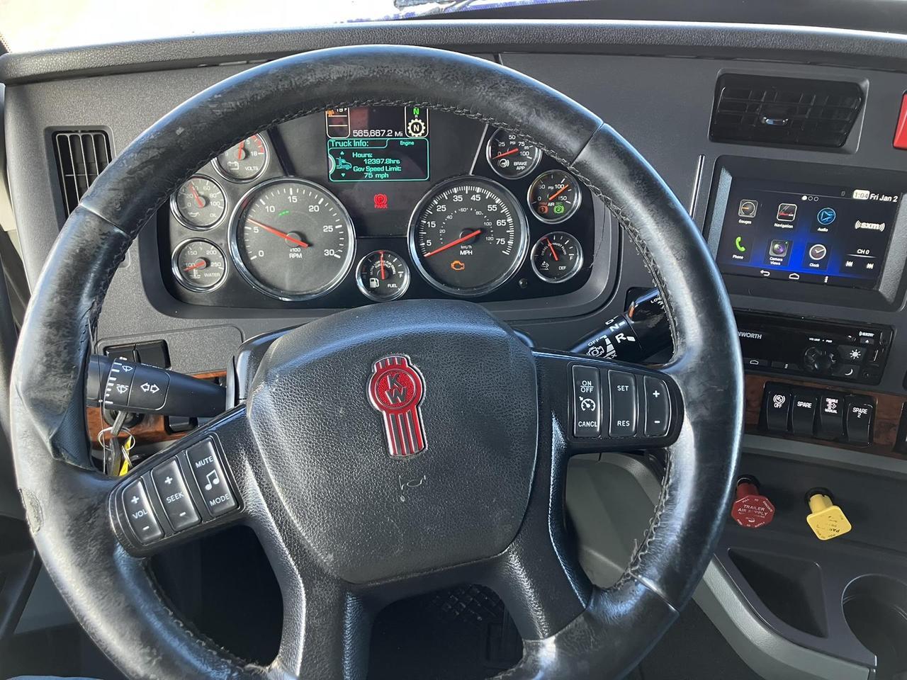 2021 Kenworth T680 78" Raised Roof Eau Claire WI