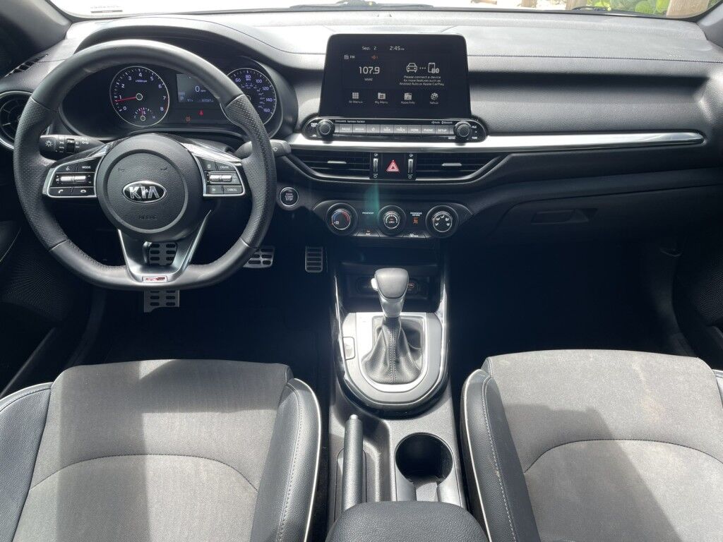 2021 Kia Forte GT-Line~ACCIDENT AVOIDANCE SYSTEMS~BLIND SPOT WARNING~BLUETOOTH~CRUISE CONTROL~LANE KEEPING ASSIST~PREMIUM SOUND SYSTEM~REMOTE ENGINE START Sarasota FL