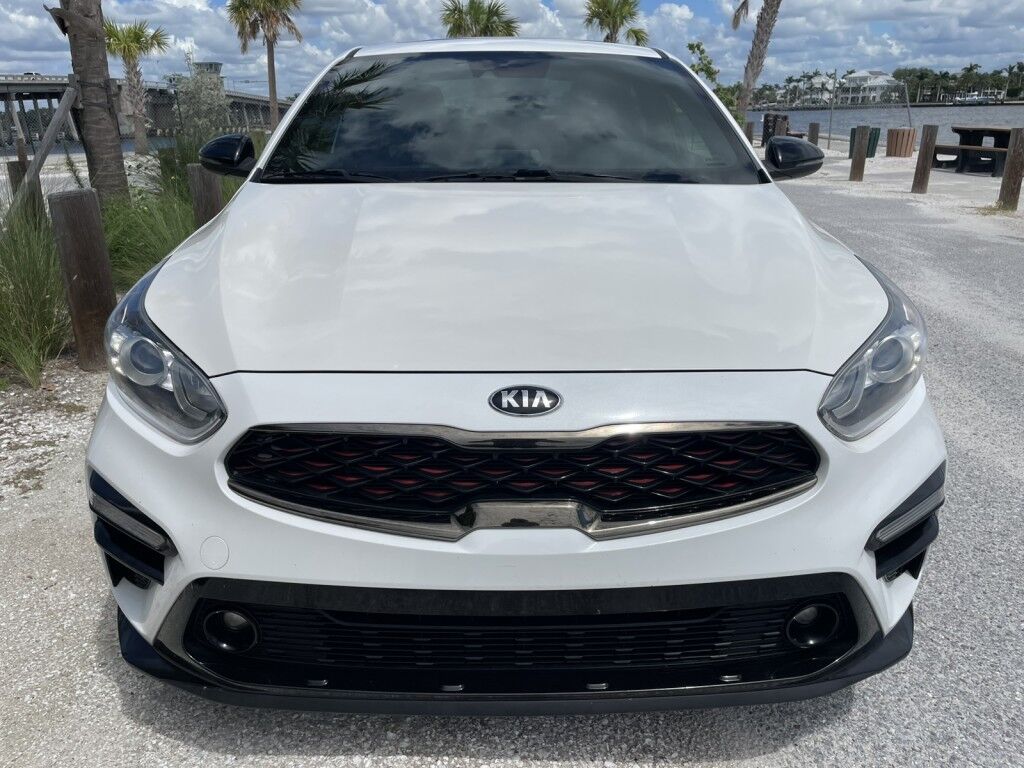2021 Kia Forte GT-Line~ACCIDENT AVOIDANCE SYSTEMS~BLIND SPOT WARNING~BLUETOOTH~CRUISE CONTROL~LANE KEEPING ASSIST~PREMIUM SOUND SYSTEM~REMOTE ENGINE START Sarasota FL