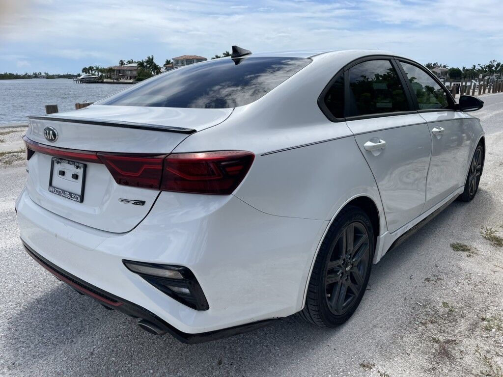 2021 Kia Forte GT-Line~BLIND SPOT WARNING~BLUETOOTH~CRUISE CONTROL~LANE KEEPING ASSIST~PREMIUM SOUND SYSTEM~REMOTE ENGINE START Sarasota FL
