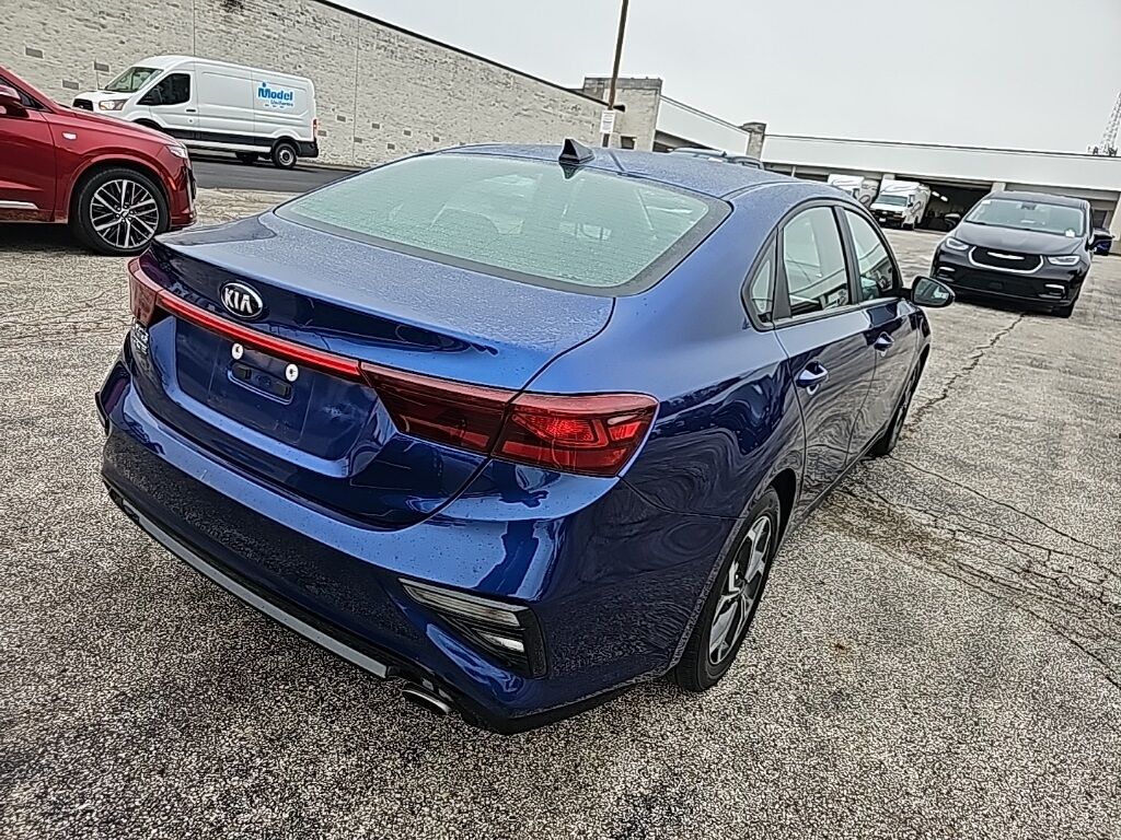 2021 Kia Forte LXS Akron