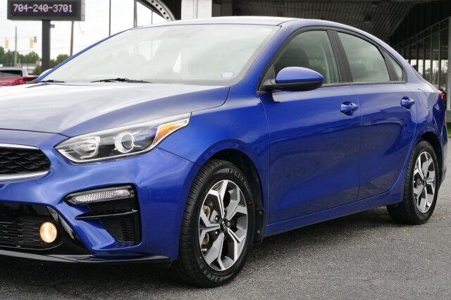 2021 Kia Forte LXS / Drive Wise Tech / CarPlay / Drive Modes! High Point NC