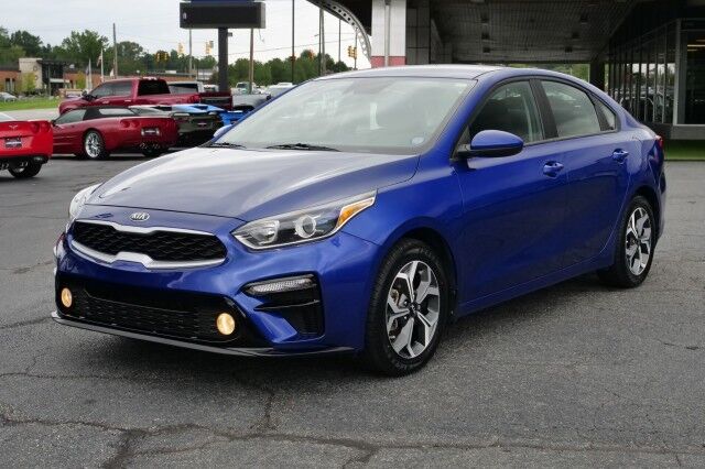 2021 Kia Forte LXS / Drive Wise Tech / CarPlay / Drive Modes! High Point NC