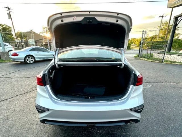 2021 Kia Forte LXS Sedan 4D Cincinnati OH