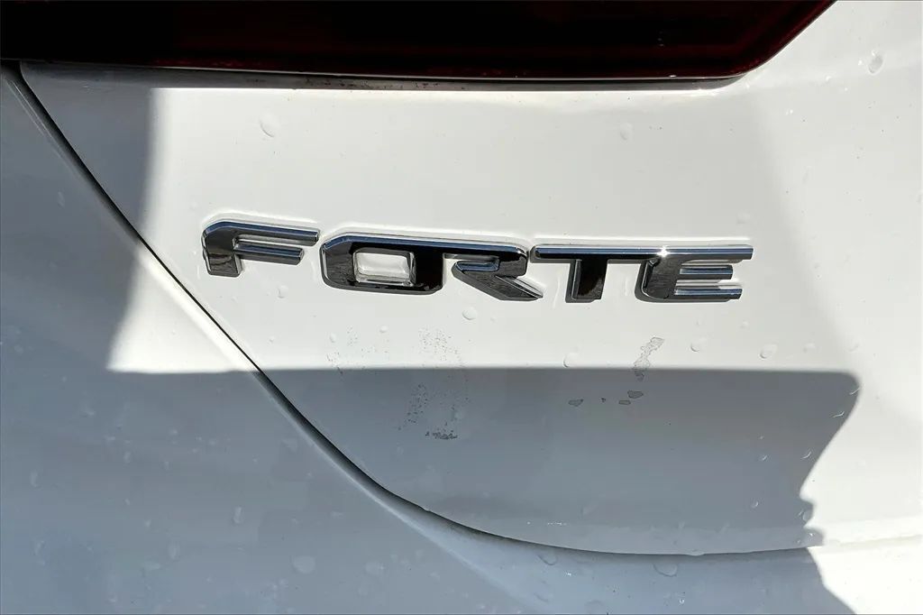 2021 Kia Forte LXS Sedan 4D Maitland FL
