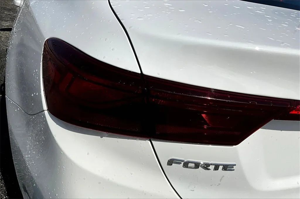 2021 Kia Forte LXS Sedan 4D Maitland FL
