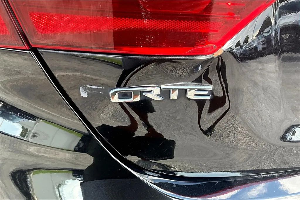 2021 Kia Forte LXS Sedan 4D Maitland FL