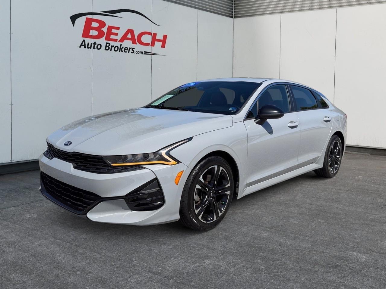2021 Kia K5 GT-Line, BLUETOOTH, BACKUP CAMERA, POWER/HEATED MIRRORS, REMOTE START, REAR SPOILER, BLIND SPOT ALERT, LANE KEEP ASSIST, CLEAN CARFAX, THIS SPORTY K5 IS READY TO SPEED INTO YOUR DRIVEWAY!