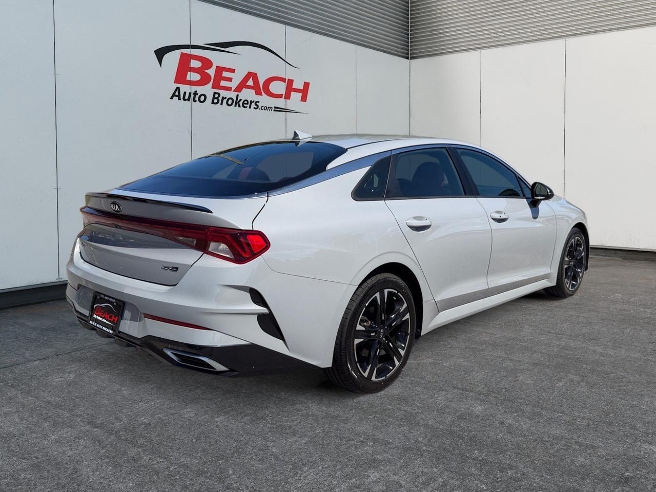2021 Kia K5 GT-Line, BLUETOOTH, BACKUP CAMERA, POWER/HEATED MIRRORS, REMOTE START, REAR SPOILER, BLIND SPOT ALERT, LANE KEEP ASSIST, CLEAN CARFAX, THIS SPORTY K5 IS READY TO SPEED INTO YOUR DRIVEWAY! Norfolk VA