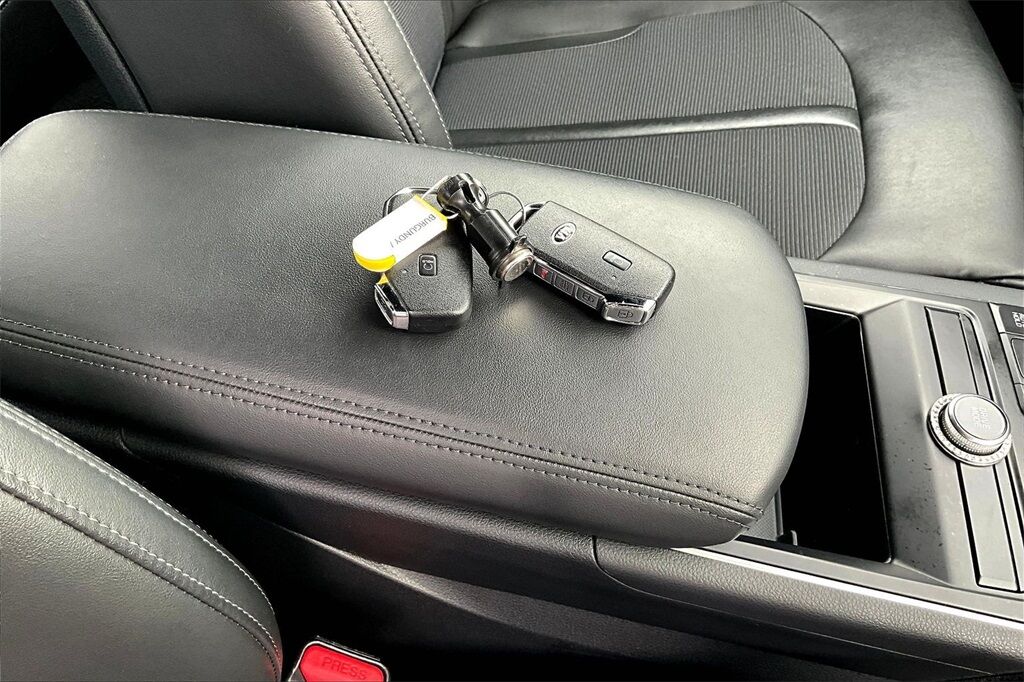 2021 Kia K5 GT-Line OR